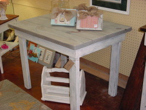 AGED & WEATHERED Small FARM TABLE (29" x 40")