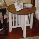 STAINED TOP 28" ROUND SIDE TABLE (26.5" tall) 