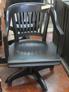 ANTIQUE BLACK ROLLING OFFICE ARM CHAIR
