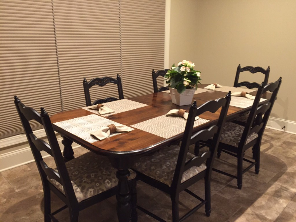 REFINISHED DINING TABLE AND CHAIR SET