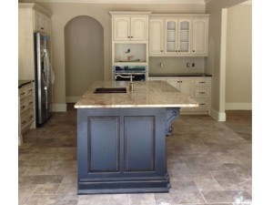 NEW HOME KITCHEN and ISLAND LOOK