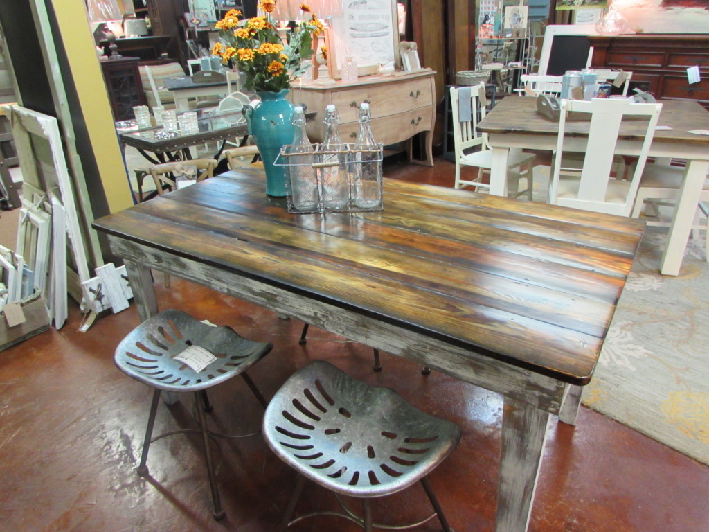 REAL RECLAIMED WOOD FARM TABLE (33" X 60")