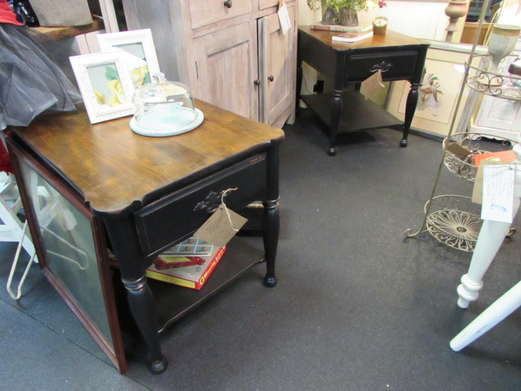 STAINED TOP END TABLES (20.5" x 28" x 21.5')