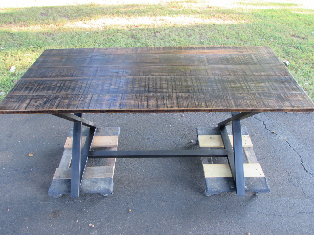 ASH TOP FARM / FARMHOUSE TABLE ON MODERN BASE