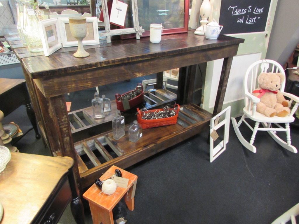 RUSTIC WINE BUFFET TABLE CONSOLE