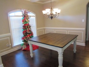 60" SQUARE FARM TABLE